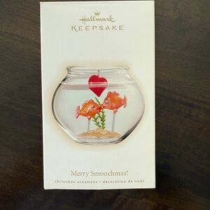 Hallmark Merry Smoochmas Keepsake Ornament